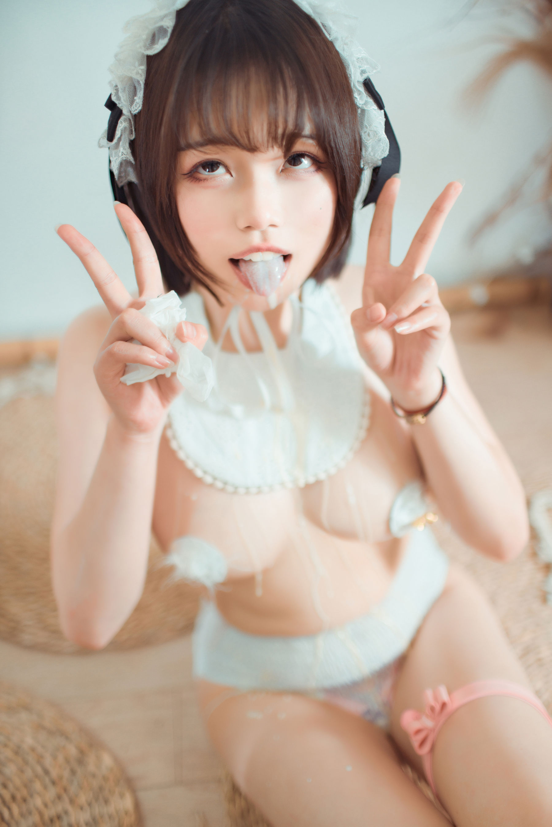 [网红COSER写真] 七月喵子 – 巨婴 套图-KK密圈网写真分享,网红模特.Cosplay美图,私房写真,套图下载